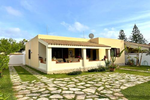 Villa Foderà — 4-Star Luxury Hotel in Mazara Del Vallo, Italy