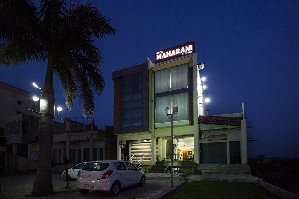 Hotel Maharani Regency in Chandigarh, India