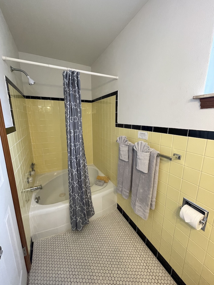 Aldeco Motel - photo 10