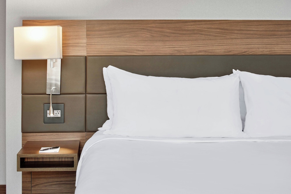 AC Hotel by Marriott National Harbor Washington D.C. Area - photo 14
