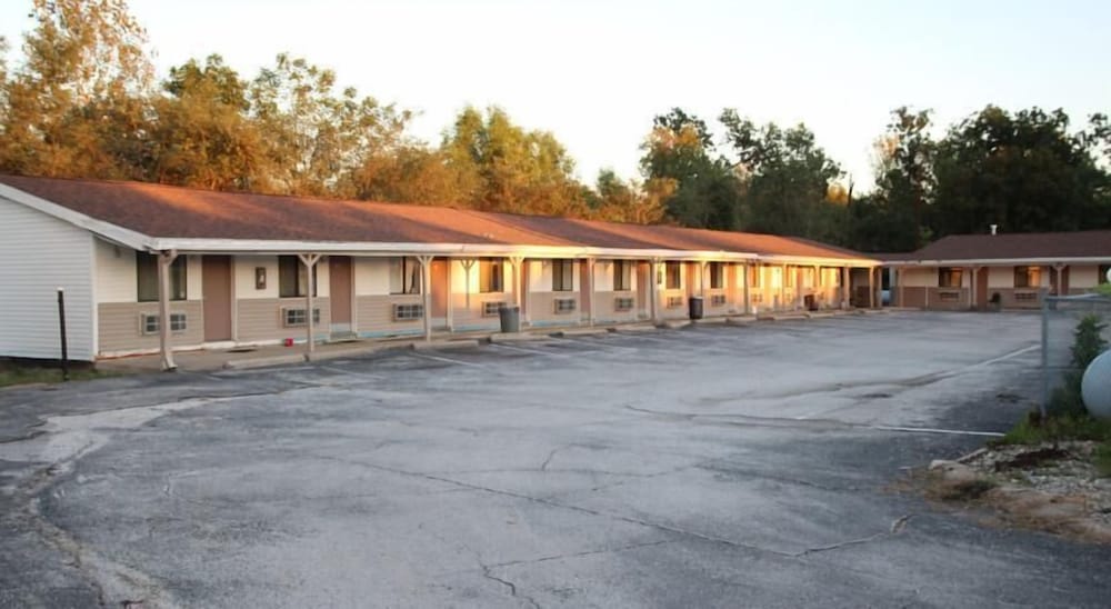 Frontier Motel - photo 23