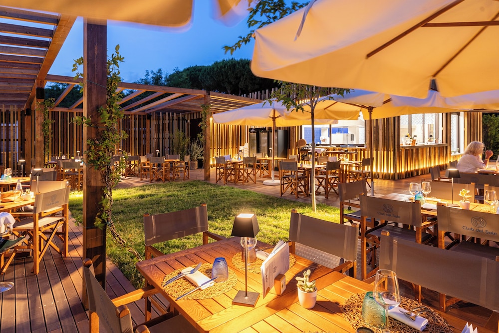 Hotiday Lodge Orbetello — 4-Star Luxury Hotel in Orbetello, Italy