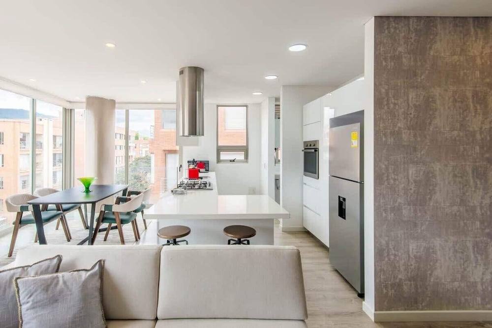 Vibrant 3 BR in Usaquén — 4-Star Luxury Hotel in Bogota, Colombia