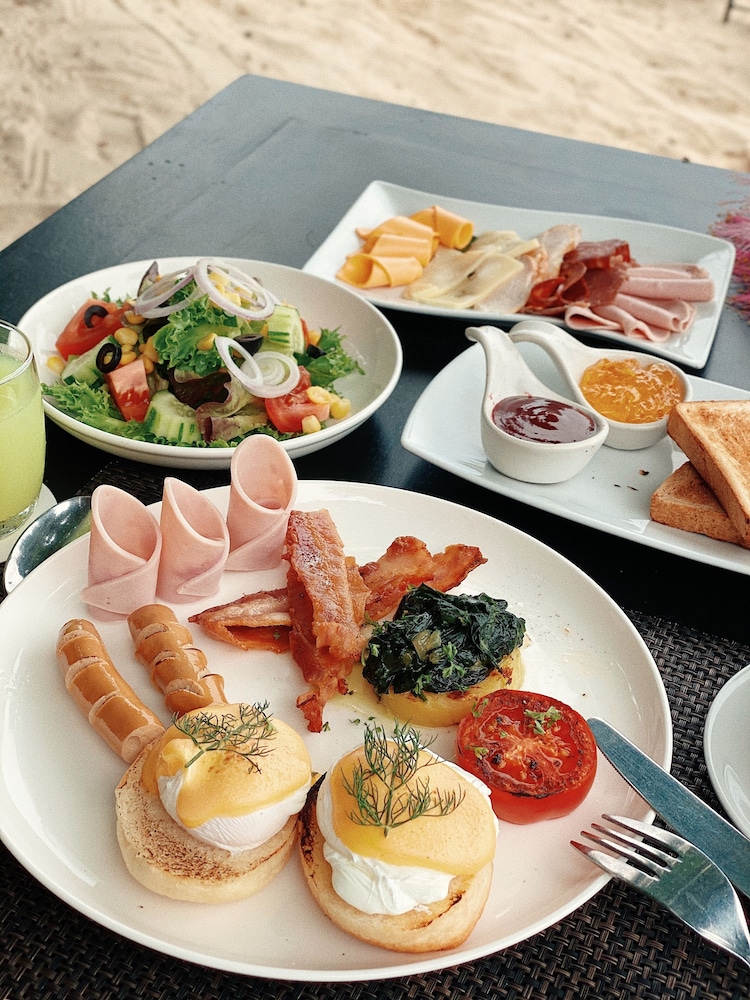 מזון ומשקאות