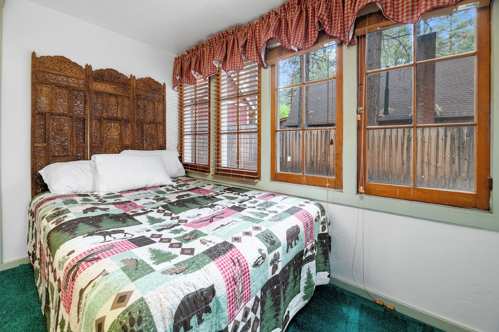 Nicole’s Happy Place — Big Bear Lake — photo 2