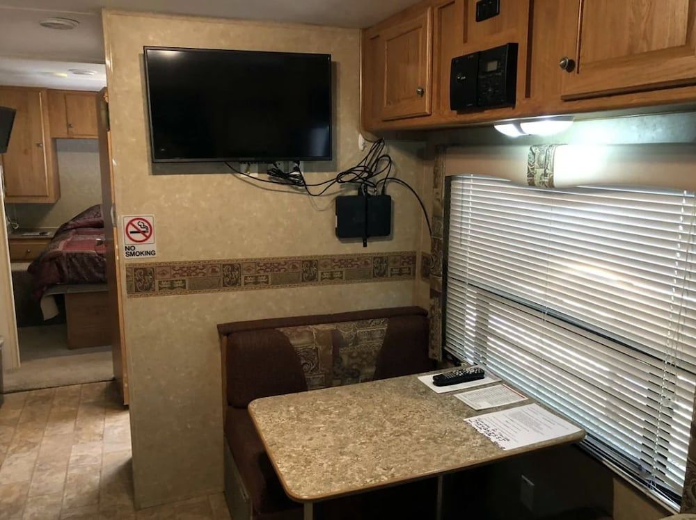 Cindys Motel - photo 15