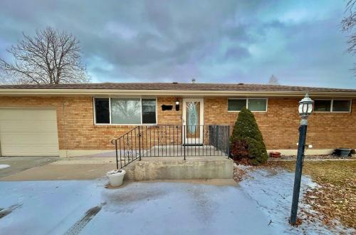 Newly Renovated Home w Garage Near Old Town — 4-Star Luxury Hotel in Pocatello, United States