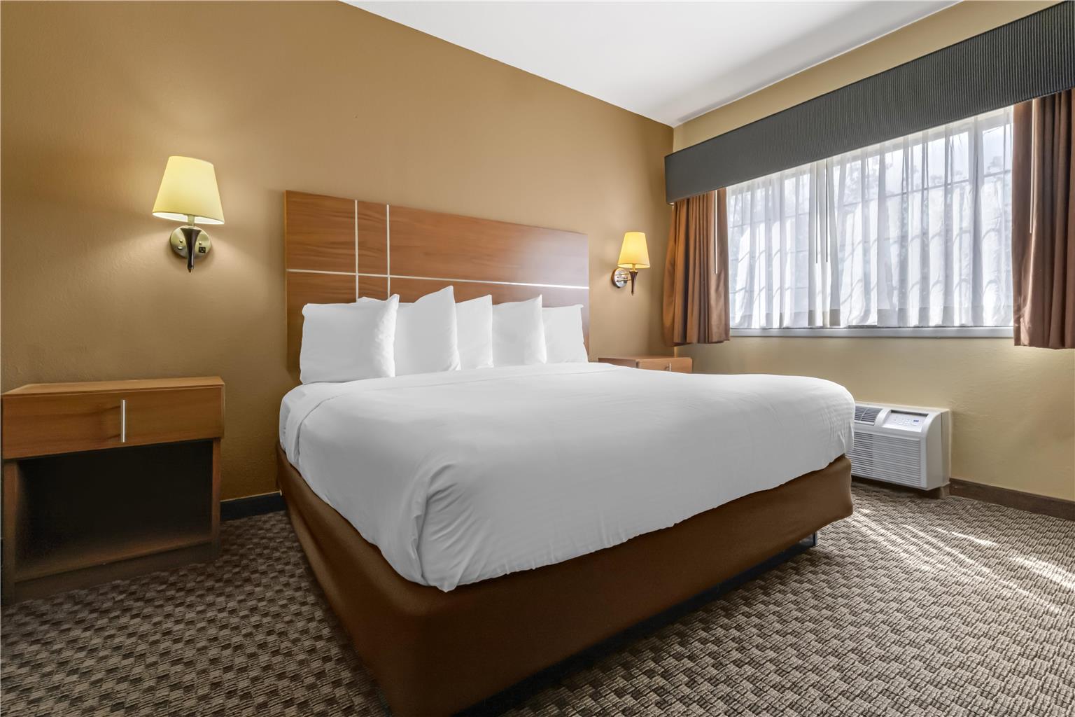 Best Western Plus Shamrock Inn & Suites - photo 12