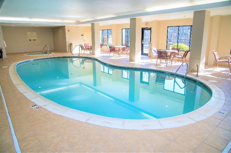 Hampton Inn Lewisburg - photo 85