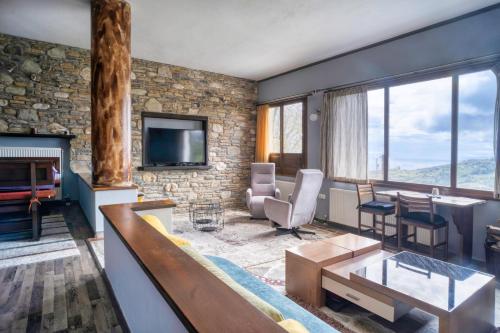 Maria's House — 4-Star Luxury Hotel in Zagora, Greece