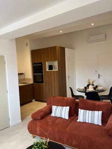 Superbe T2 Au Cœur de la Ciotat in La Ciotat, France