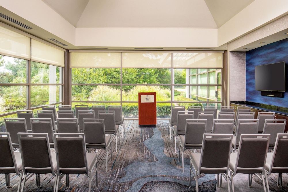 Delta Hotels by Marriott Chesapeake Norfolk - photo 34