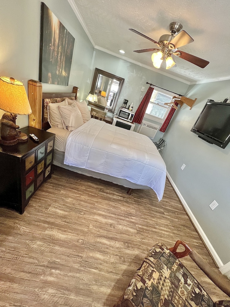 The Homestead Inn - photo 128
