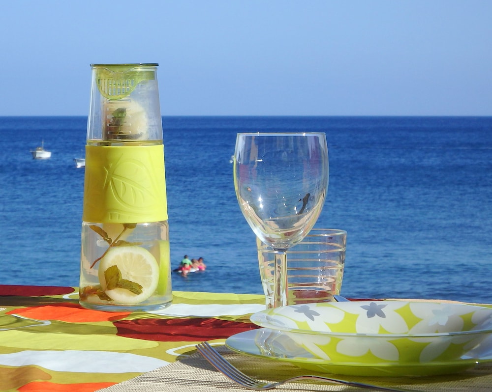 La Casita de la Playa — 4-Star Luxury Hotel in Santa Cruz De Tenerife, Spain