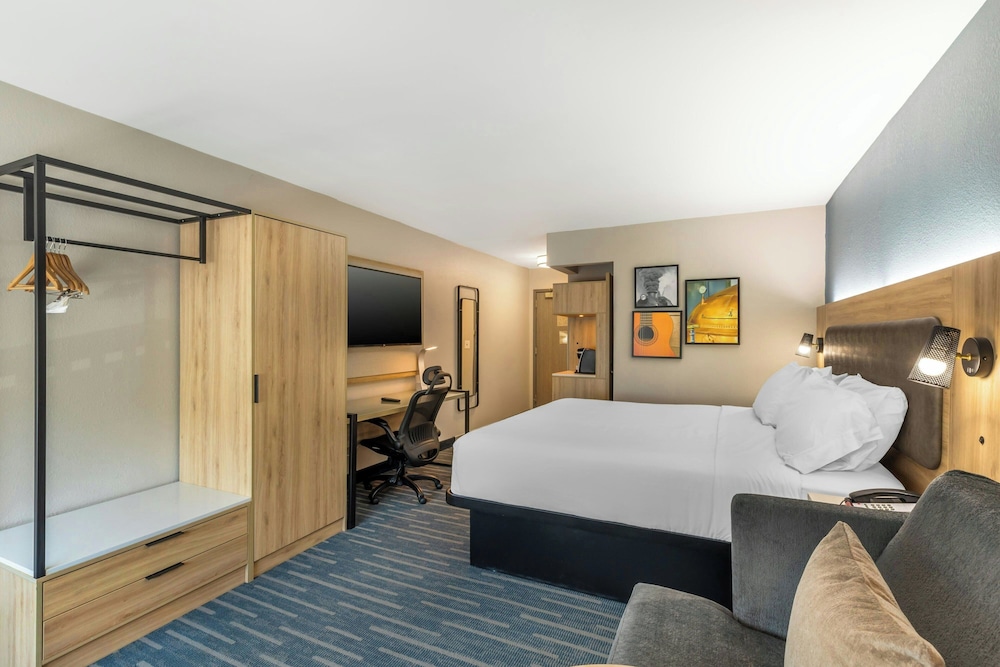 City Express by Marriott Duluth - photo 9