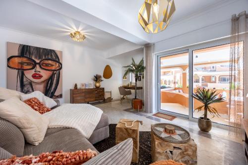 DeCaNa Prestige Apartment Gated Community Algarve — 4-Star Luxury Hotel in Porches, Portugal