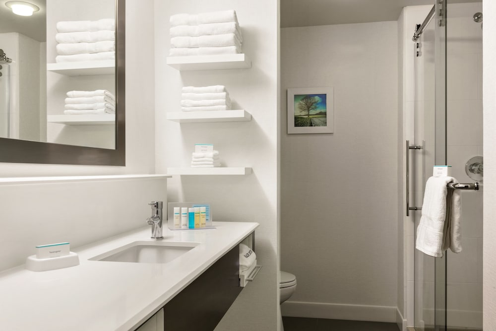 Hampton Inn Reading Wyomissing - photo 20