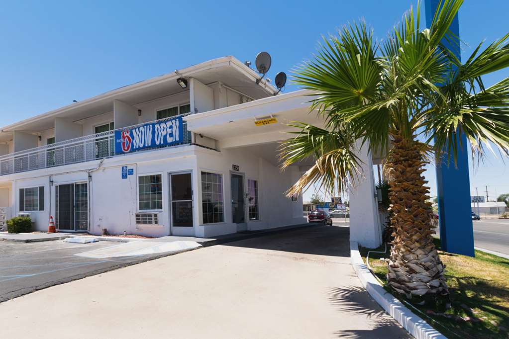 Motel6 Barstow CA Route 66 - photo 7