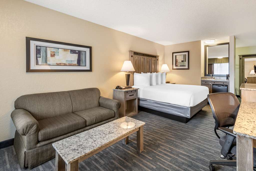 Best Western Americana Inn - photo 15