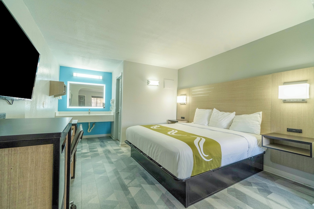 Pleasanton Executive Inn By OYO - photo 13