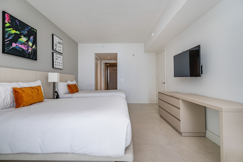 Private Ocean Condos Hyde Beach Resort - photo 19