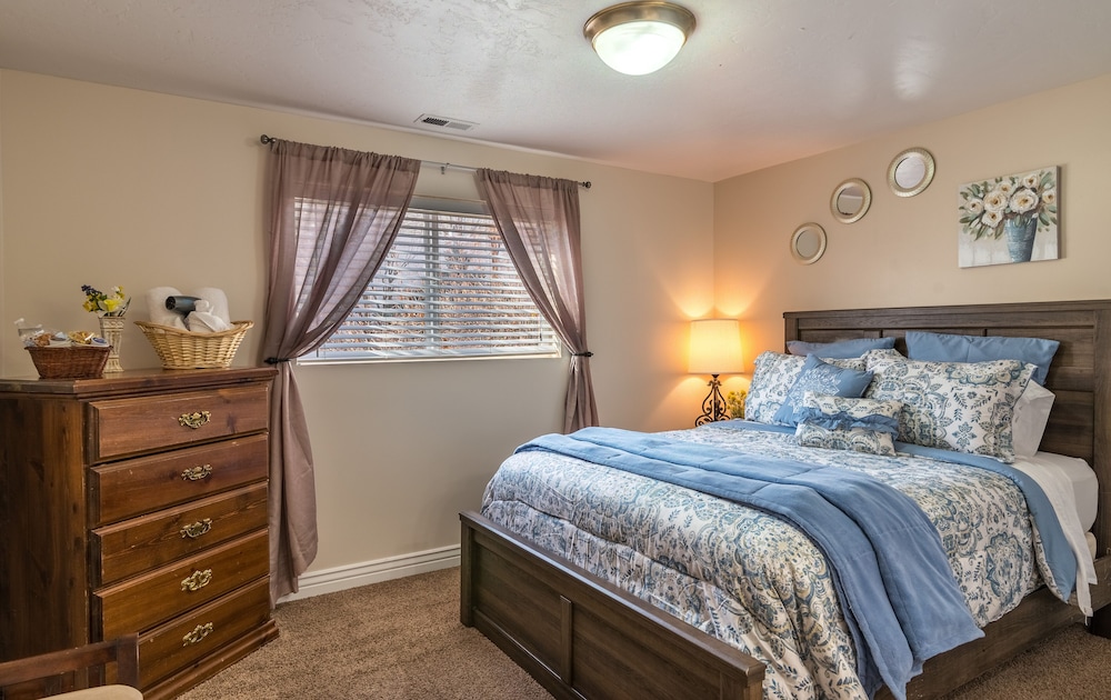 Family Crash Pad near SLC - photo 13