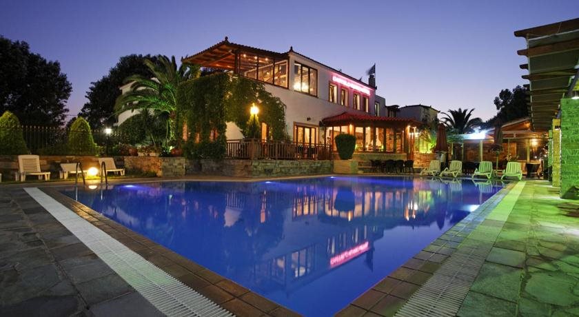 Castello Rosso Hotel in Karystos, Greece