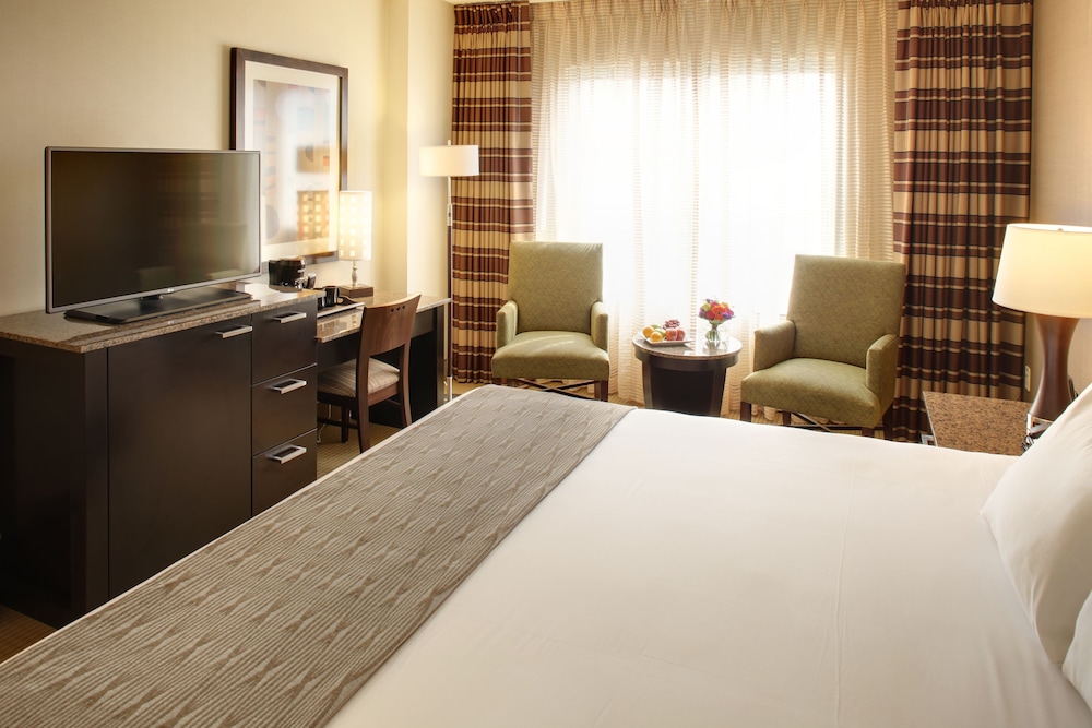 Isle Casino Hotel Bettendorf - photo 4