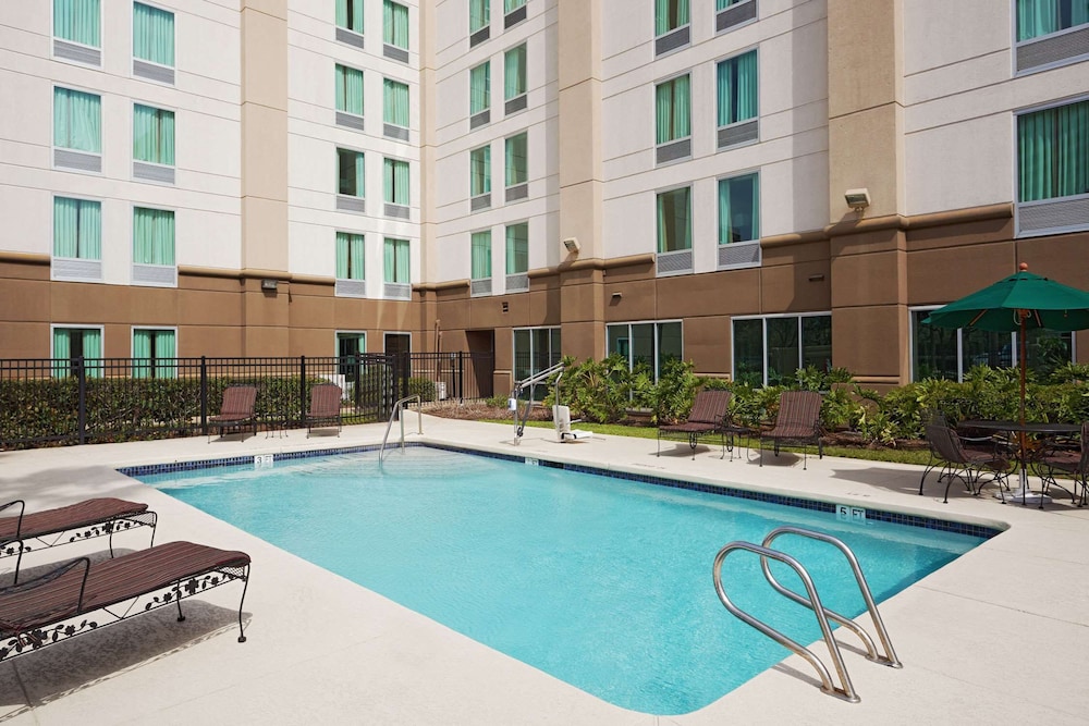 Hampton Inn Houston Near The Galleria - photo 20