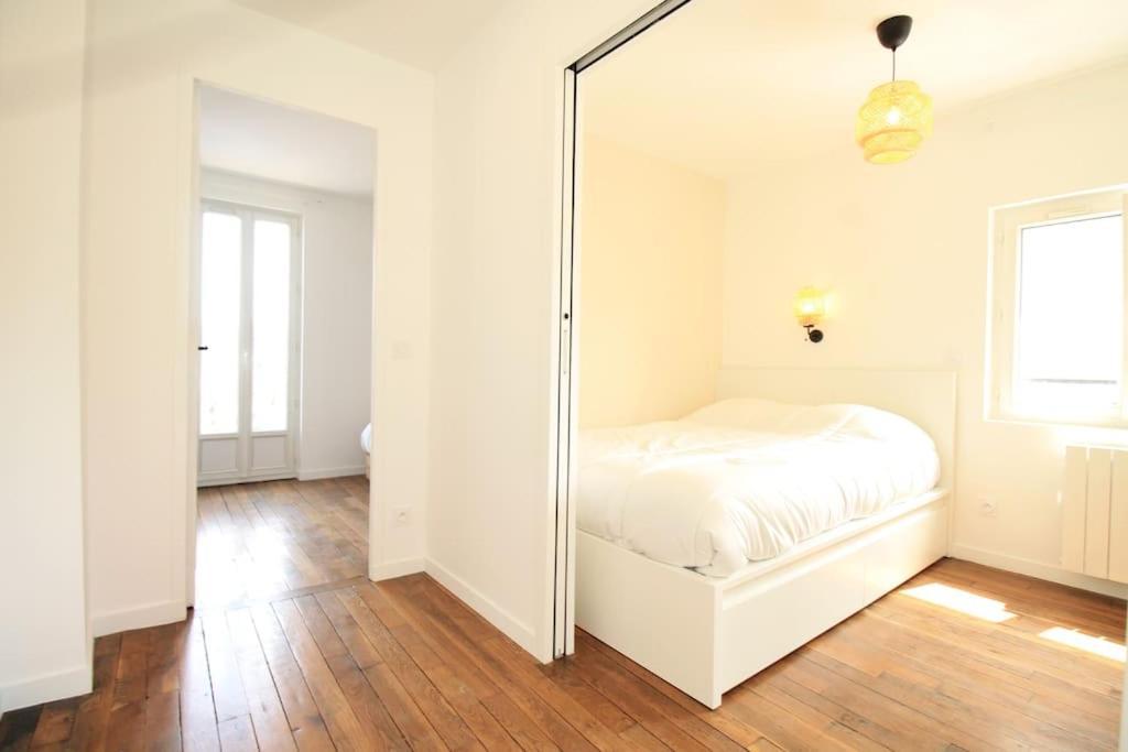 Disponible Maison Entiere Renovee Matelas Emma Rerb 5mn Paris Parking Rue Gratuit Matelas Emma 6 Pers 2 Terrasses — 4-Star Luxury Hotel in Arcueil, France