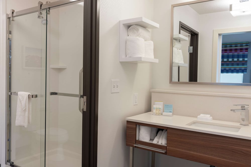 Hampton Inn & Suites Xenia Dayton - photo 27