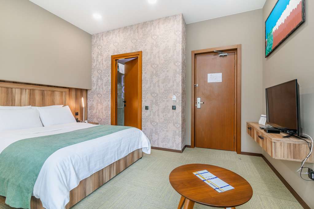 Standard King Size Room