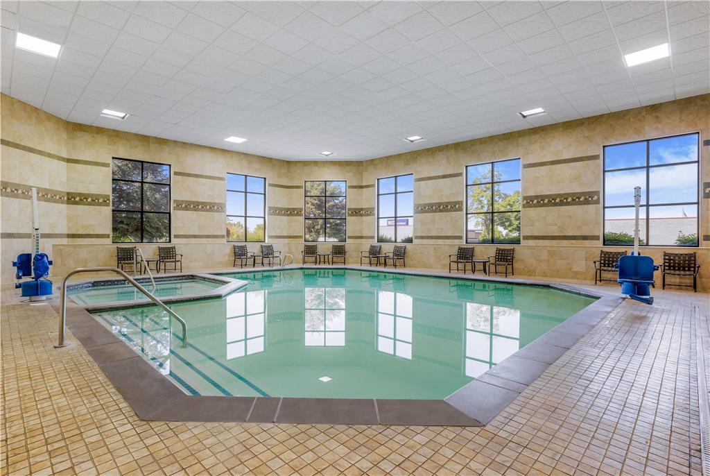 La Quinta Inn & Suites by Wyndham Twin Falls - photo 7