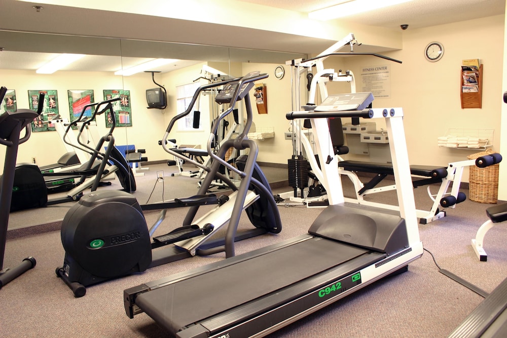 Candlewood Suites Herndon by IHG - photo 24