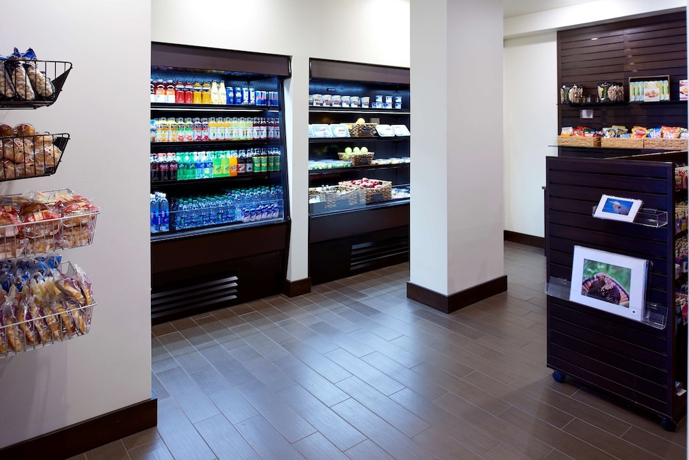 Hilton Minneapolis St. Paul Airport - photo 26