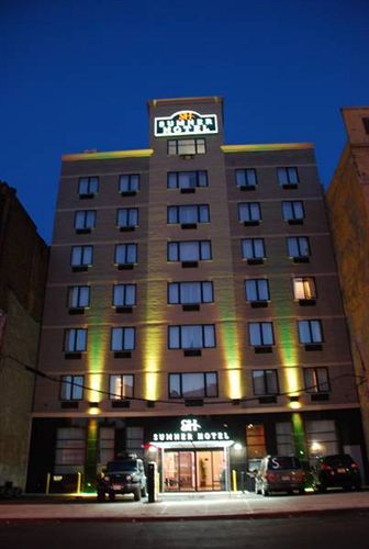 Sumner Hotel - carbon neutral hotel in Bushwick