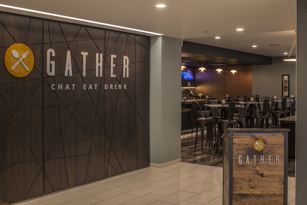 Crowne Plaza Suites Pittsburgh South by IHG - photo 34