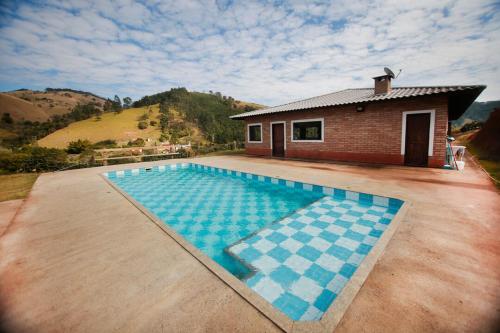 Chacara C Piscina E Vista Para Cach Dos Pretossp — Joanopolis