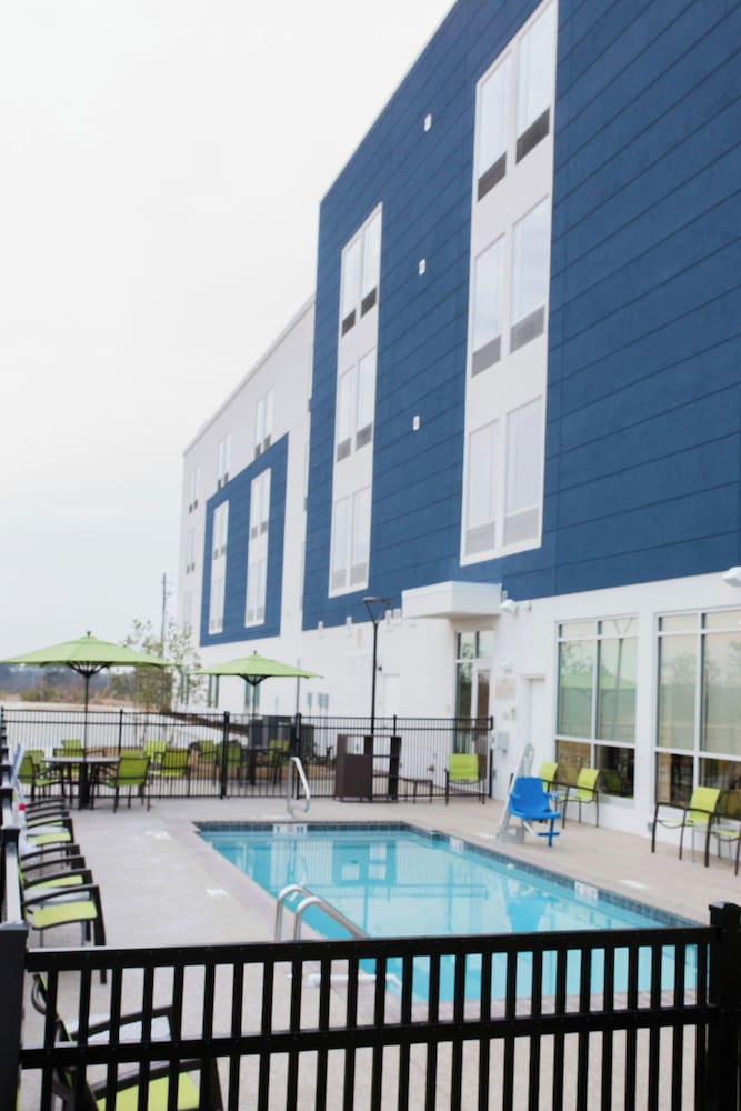 SpringHill Suites by Marriott Birmingham Gardendale - photo 20