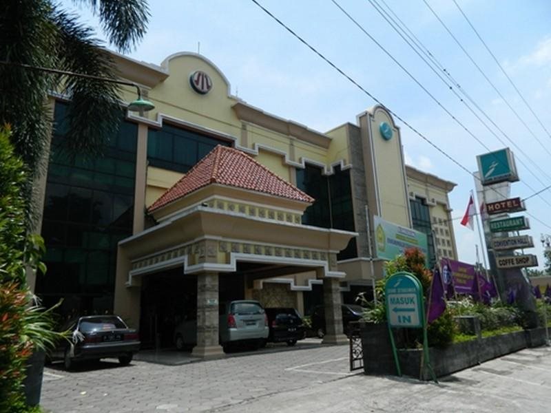 Grand Larisae Hotel in Surakarta, Indonesia