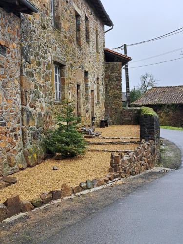 Lavallade12 Chambers D'hotes - last minute hotel in Unknown City