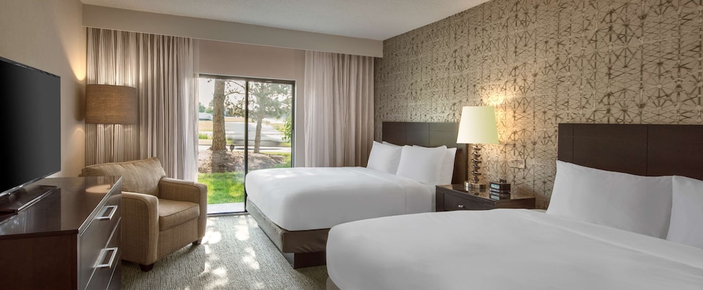 DoubleTree by Hilton Hotel Chicago Wood Dale Elk Grove - photo 8