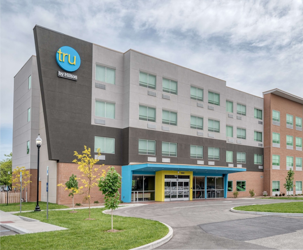 Tru by Hilton Indianapolis Lawrence - photo 32