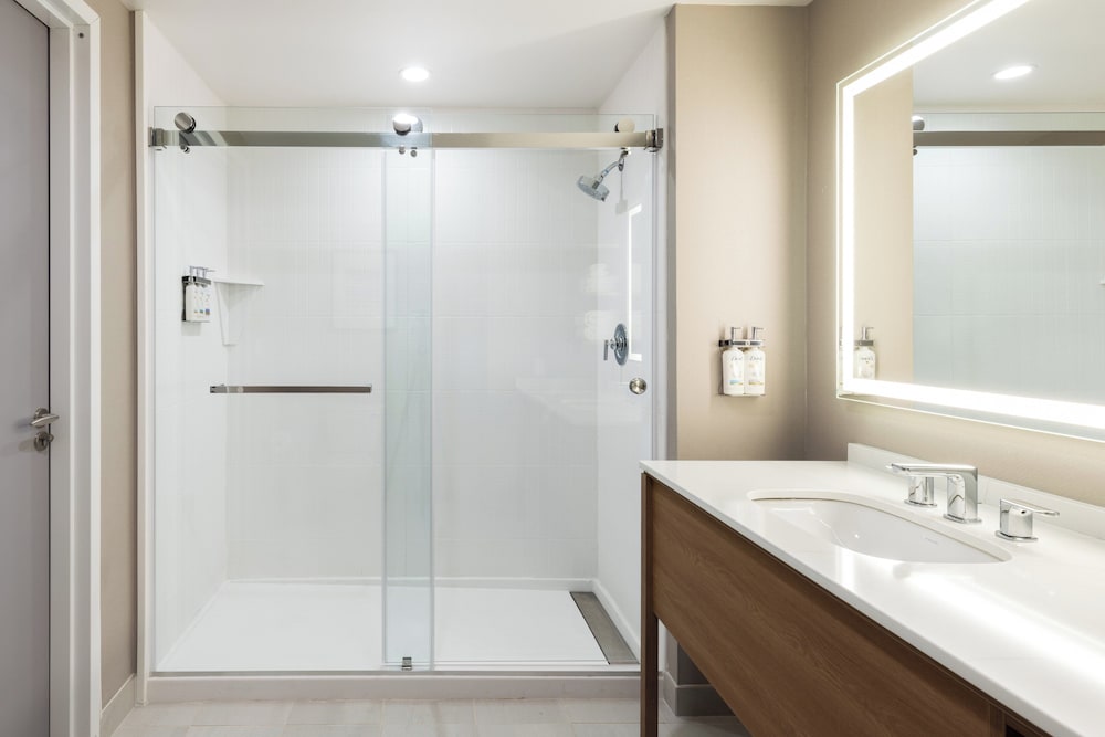 Staybridge Suites Eastvale Norco by IHG - photo 18