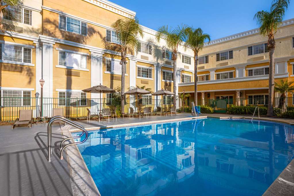 Hotel Marguerite Anaheim Garden Grove Trademark Collection by Wyndham - photo 33