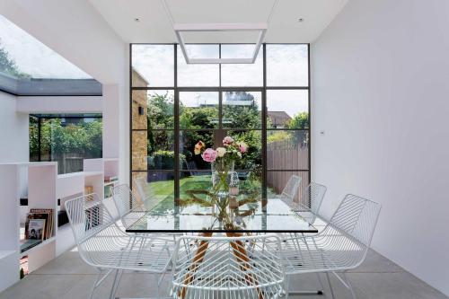 Veeve Quartz House — 4-Star Luxury Hotel in London, United Kingdom
