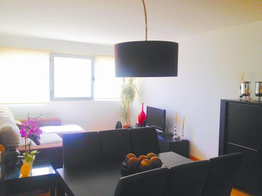 Luxury Lisbon Apartment. With Air Con. — 4-Star Luxury Hotel in Lisbon, Portugal