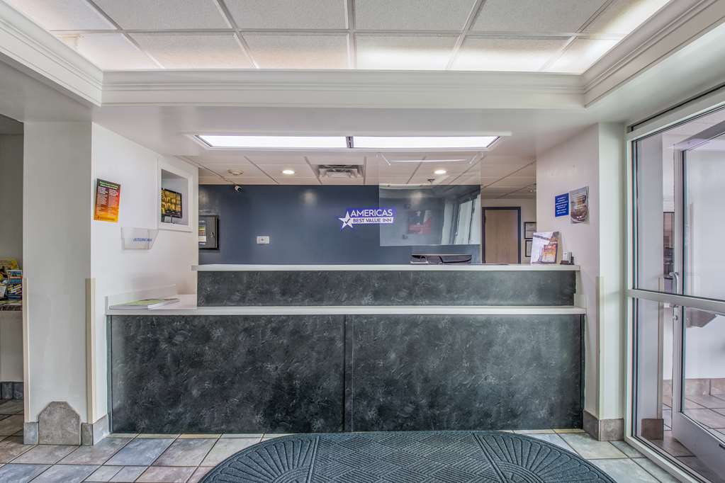 Americas Best Value Inn Knoxville East - photo 17