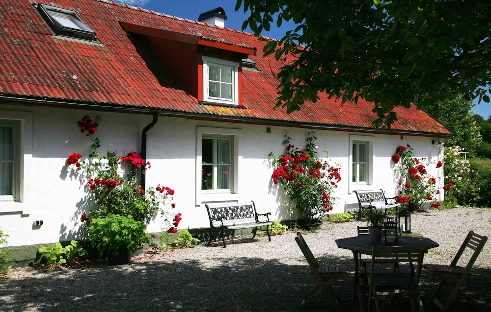 Stenrosgården logi in Simrishamn, Sweden