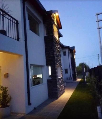 Del Sol Apart Hotel — hotel in Sarmiento